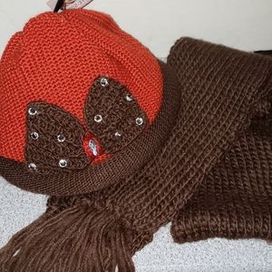 Youth Beanie with scarf
